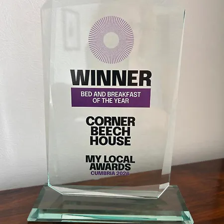 Corner Beech House 4*