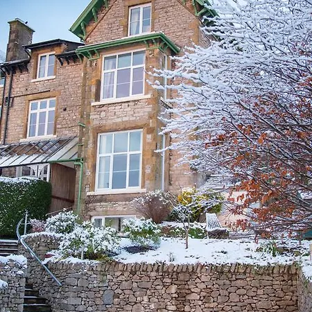 Corner Beech House