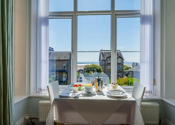 Guest house Corner Beech House Grange-over-Sands