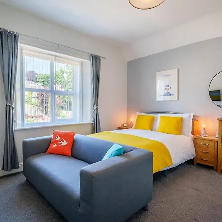 角比奇豪斯旅馆 4* Grange-over-Sands